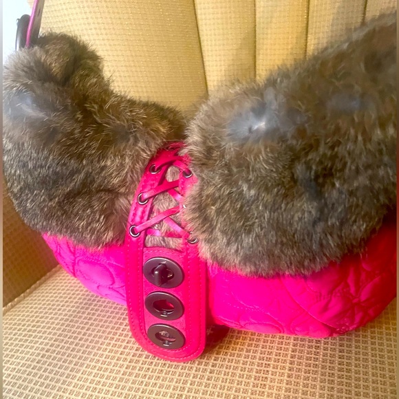 Coach Rabbit Fur Trimmed Pink Hobo Bag G04k-9443 - Picture 11 of 14